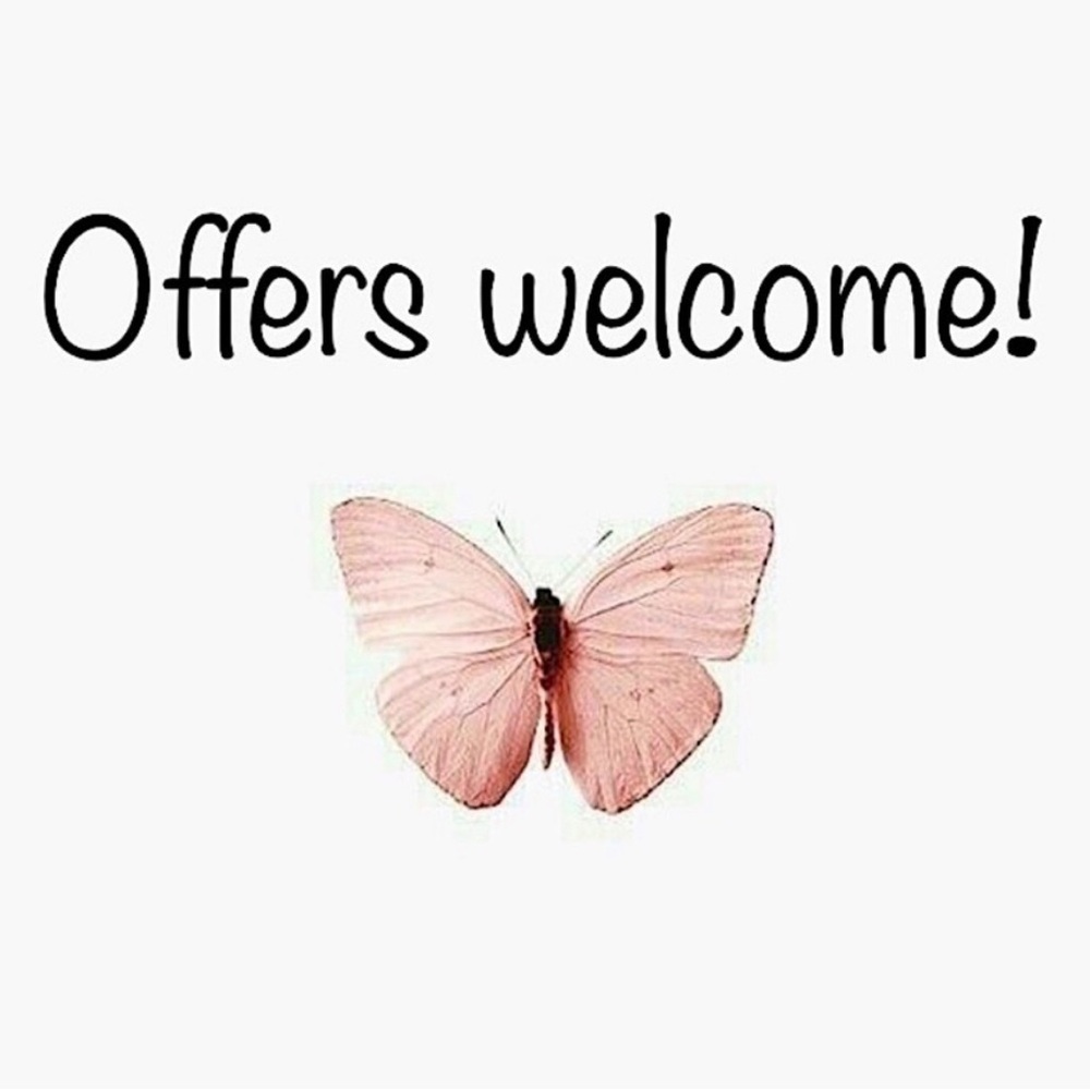 I am open to offers on most items unless otherwise stated.